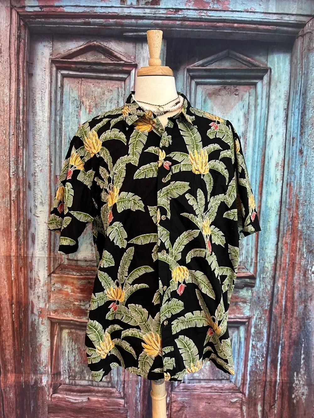 Cooke Street Honolulu  Hawaiian Shirt Size 2XL